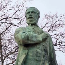 Kossuth Lajos szobra Békéscsaba - Egyéb