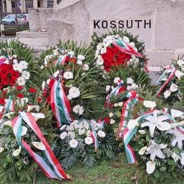 Kossuth Lajos szobra Békéscsaba - Egyéb