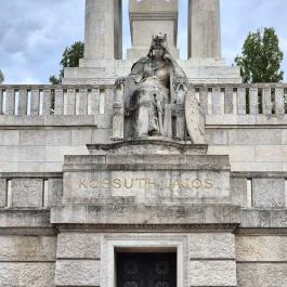 Kossuth-mauzóleum Budapest - Külső kép