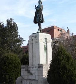 Kossuth szobor