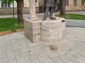 Kossuth-szobor Fehérgyarmat