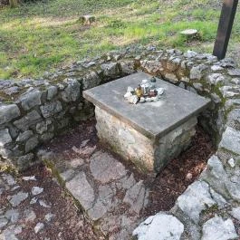 Kovácsi Körtemplom romjai Baj - Egyéb