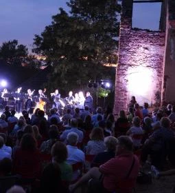 Kővágóörsi zsinagóga