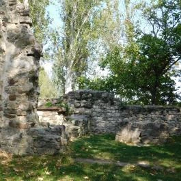 Kövesdi templomrom, Aszófő - 