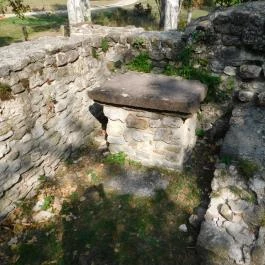 Kövesdi templomrom, Aszófő - 