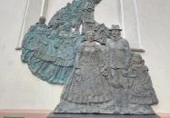 Közösség összetartozása dombormű Kiskőrös