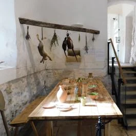 Thury-vár Várpalota - Egyéb