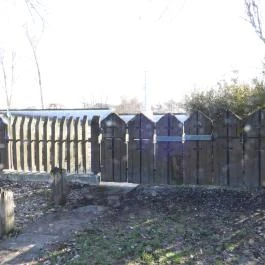 Központi Román Sírkert Hajdúböszörmény - Külső kép