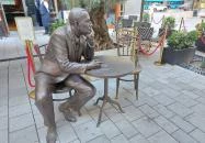 Krúdy Gyula szobra Budapest