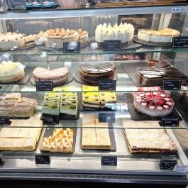 Kuglóf Art Cukrászda, Győr - Étel/ital