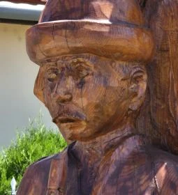 Kukorica Jancsi szobor