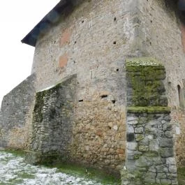 Kula - Gótikus lakótorony, Szabadbattyán - Külső kép