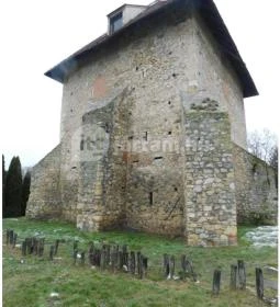 Kula - Gótikus lakótorony