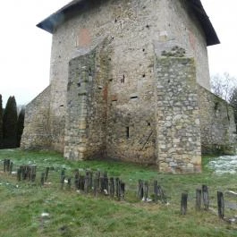Kula - Gótikus lakótorony, Szabadbattyán - Külső kép