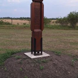 Kun bálvány, Berekfürdő - Egyéb