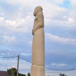 Kun bálvány, Berekfürdő - Egyéb