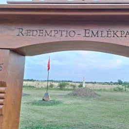 Kun bálvány, Berekfürdő - Egyéb