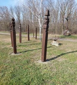 Kun Világfa és kopjafák