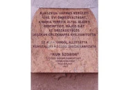 Kunbaba Kunszállás