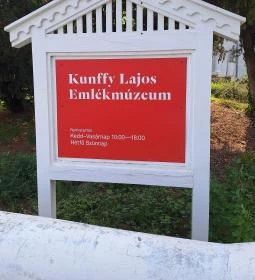 Kunffy Lajos Emlékmúzeum