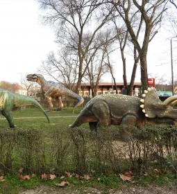 Kunhegyesi Dínó Park