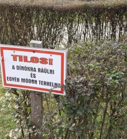 Kunhegyesi Dínó Park