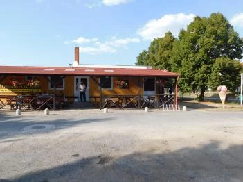 Kúti Presszó & Falatozó Ajka