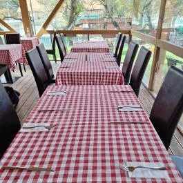 La Piazza Budapest - Belső