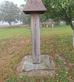 Laci bácsi csőszkunyhója