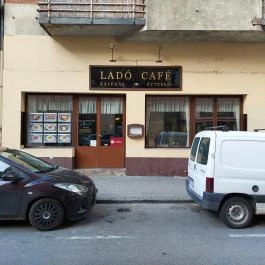 Ladó Café Budapest - Külső kép