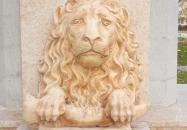 Lajosmizse címere emlékmű Lajosmizse