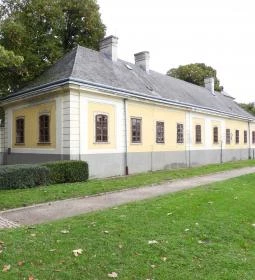 Lamberg-kastély Kulturális Központ, Könyvtár és Muzeális Kiállítóhely