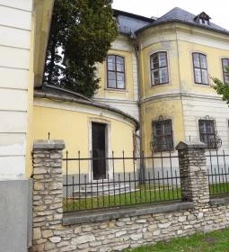 Lamberg-kastély Kulturális Központ, Könyvtár és Muzeális Kiállítóhely