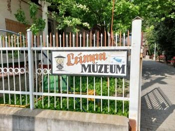 Lámpamúzeum Zsámbék