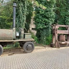 Lámpamúzeum Zsámbék - Egyéb