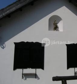 Lantos Lovastanya Panzió