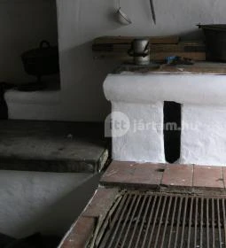 Lantos Lovastanya Panzió