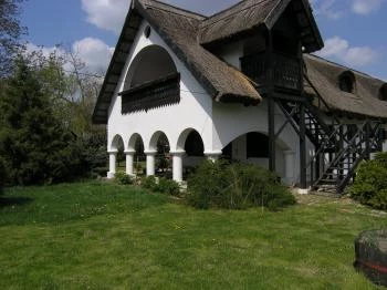 Lantos Lovastanya Panzió Gordisa