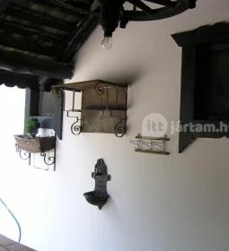 Lantos Lovastanya Panzió