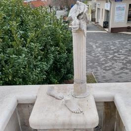 Lány ivókúttal, Zsámbék - Egyéb