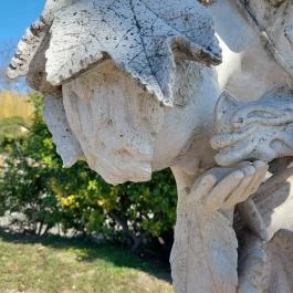 Lány ivókúttal, Zsámbék - Egyéb