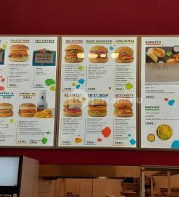 Las Vegan's - Etele Plaza