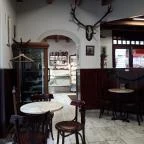 László Cukrászda Budapest - Belső