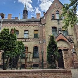 Lazarista szerzetesek kolostora, Budapest - Külső kép