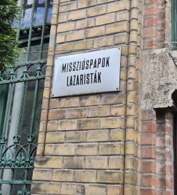 Lazarista szerzetesek kolostora