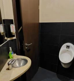 Léda Étterem & Pizzéria