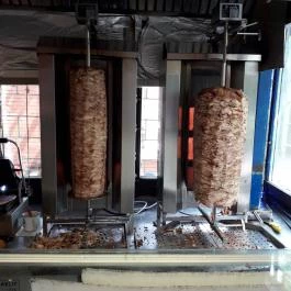 Leonidas Gyros, Budapest - Étel/ital