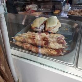 Leonidas Gyros, Budapest - Étel/ital