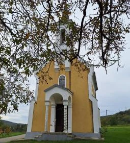 Lesenceistvándi Szűz Mária kápolna