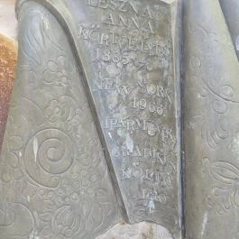 Lesznai Anna, Hatvan - Külső kép